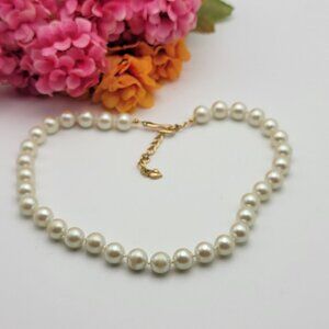 Vintage Carolee White Faux Pearl Necklace Gold Tone Hook Clasp 18" Adj. 10mm